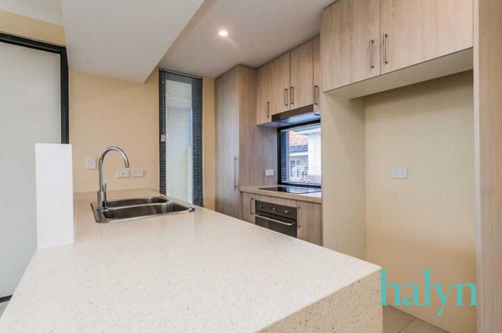 2 / 287 Walcott Street, North Perth