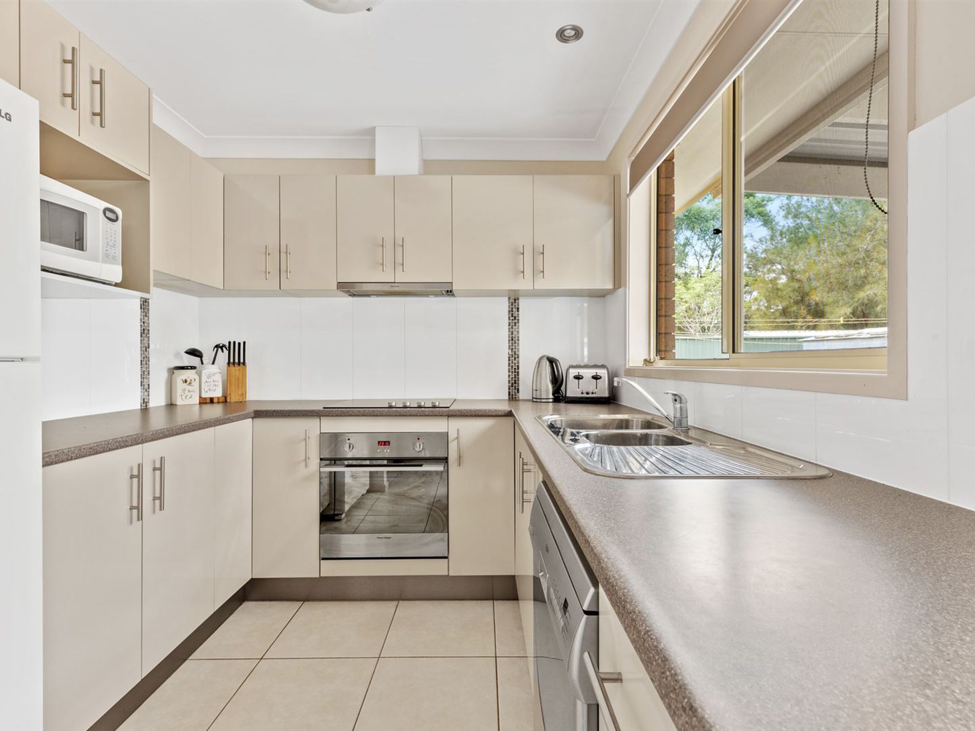 104 Lake Conjola Entrance Road, Lake Conjola