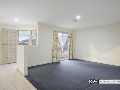 12 Stanton Close, Narre Warren South