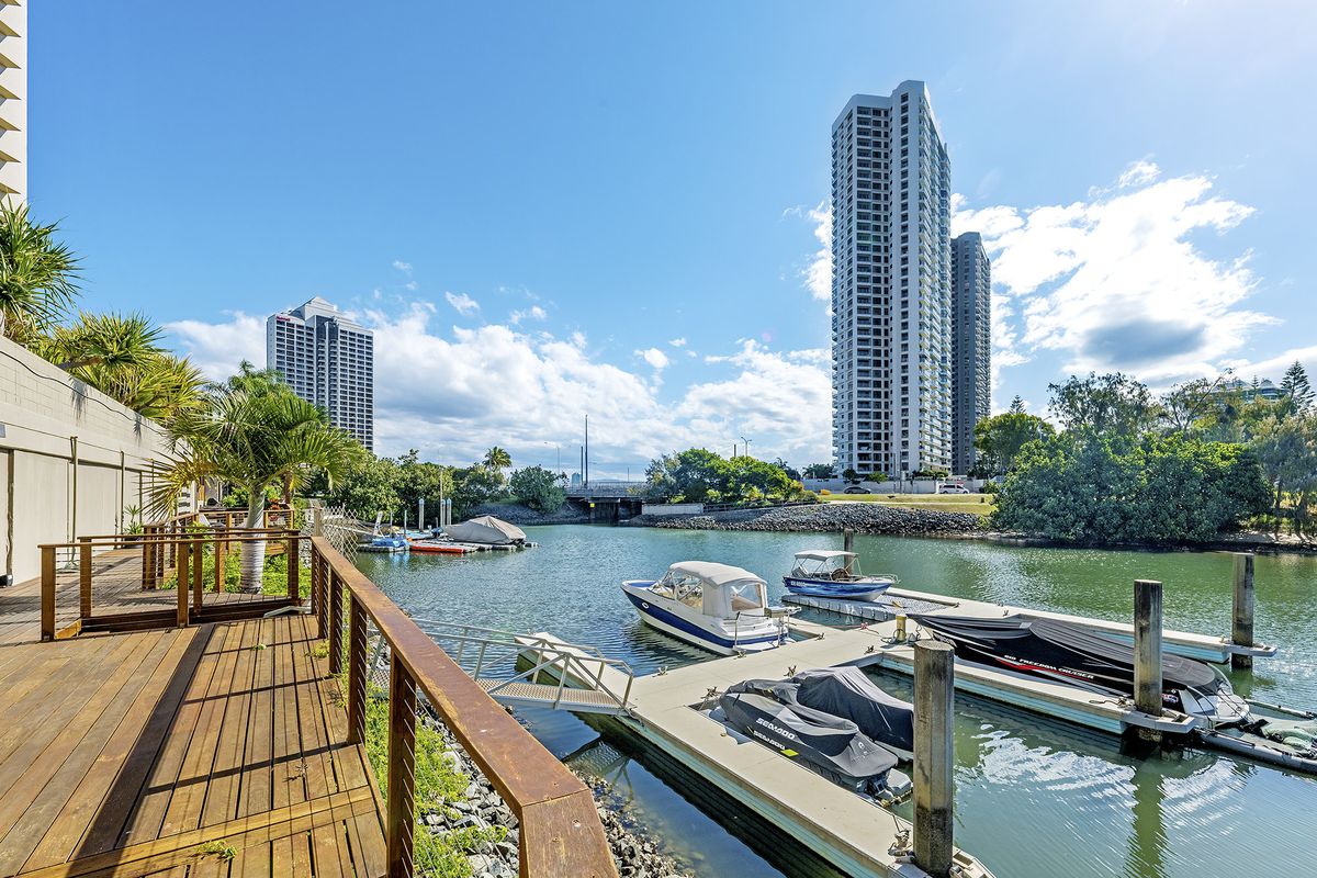 12 / 204 Ferny Avenue, Surfers Paradise