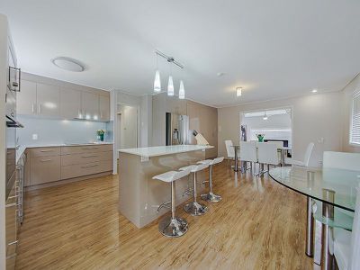 156 Kamarin Street, Manly West