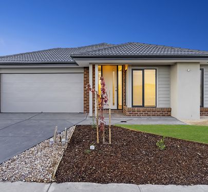 13 California Street, Clyde