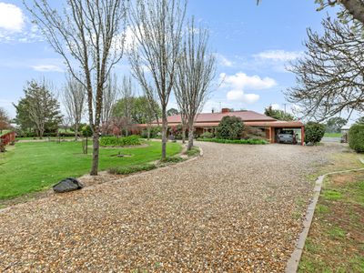 415 Kerrs Road, Milawa