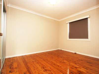 32 Robertson Road, Chester Hill