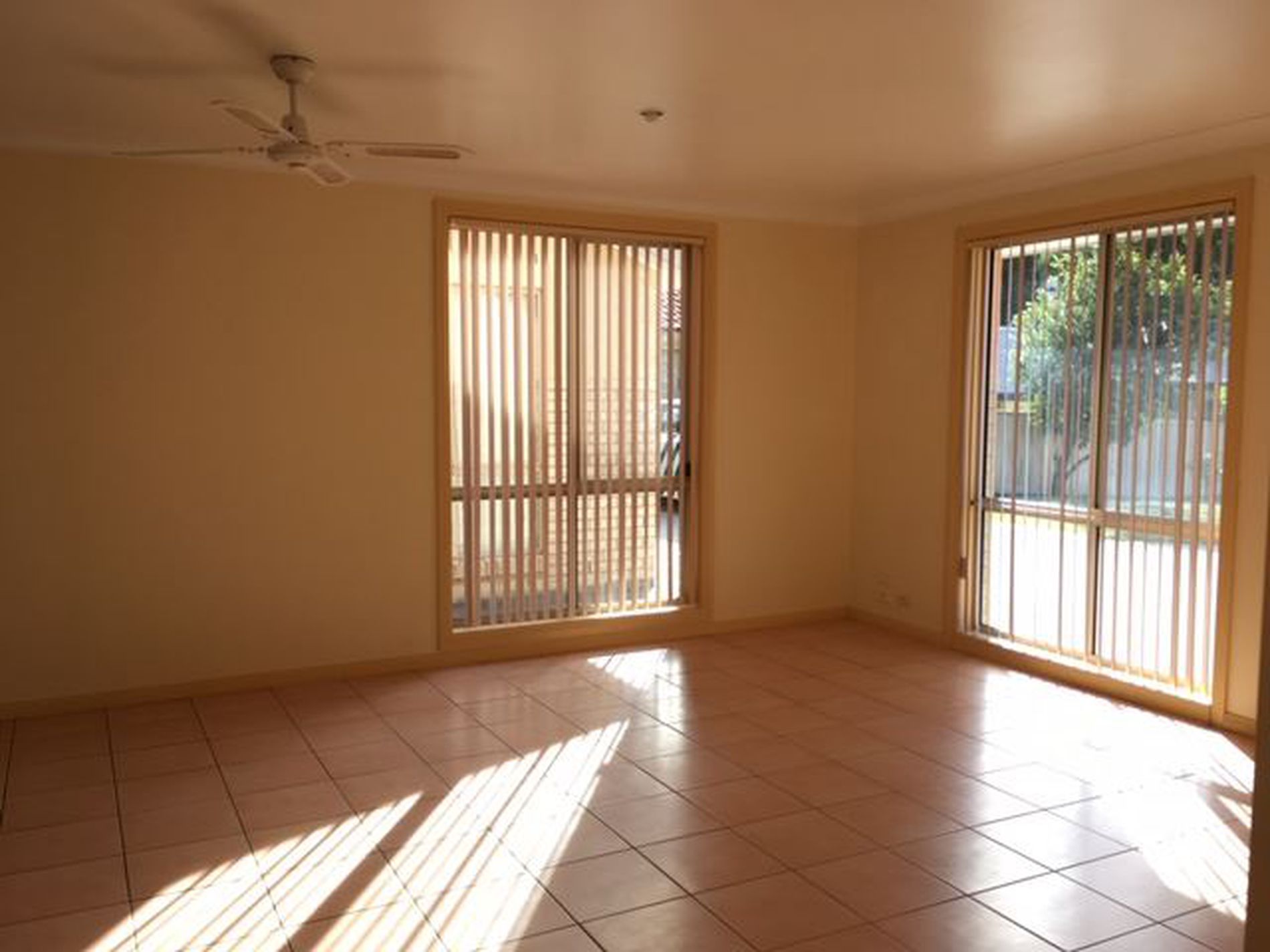 2 / 61 Leo Drive, Narrawallee