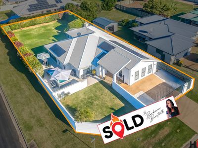 5 Cove Street, Burnett Heads