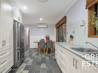 12 Francis Court, Narre Warren