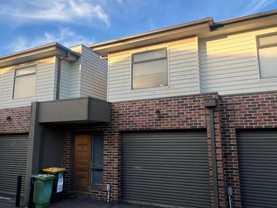 2/162 Somerset Road, Campbellfield