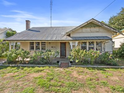 66 Murray Street, Finley