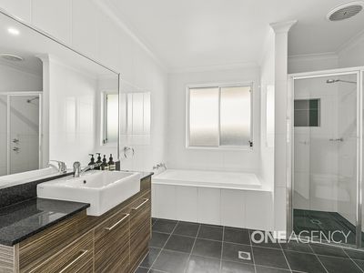 2 Zieria Avenue, North Nowra