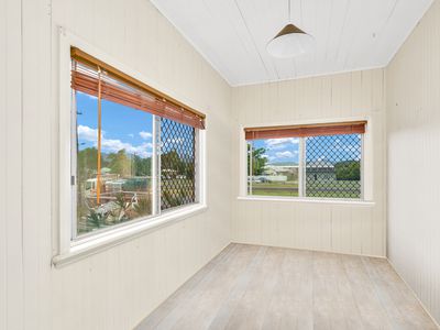 256 Spence Street, Bungalow