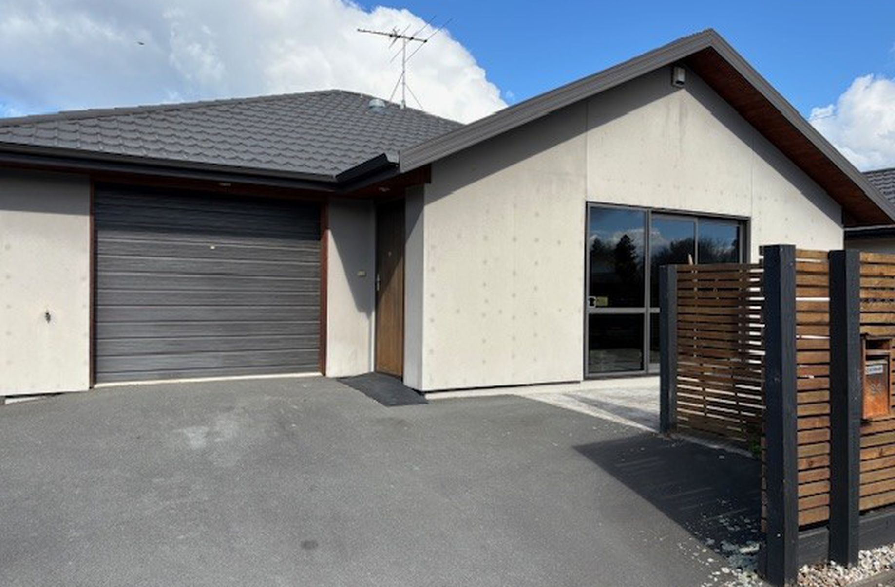 24 Hartstonge Avenue, Mosgiel