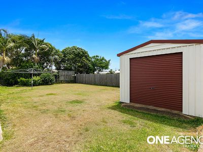 21 Cooloola Crescent, Urangan
