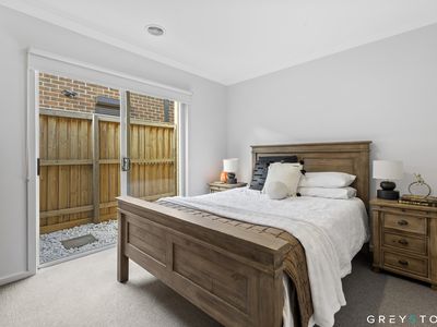 124 Sinclairs Road, Deanside