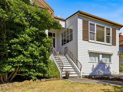 6 Tulloch Street, Newstead