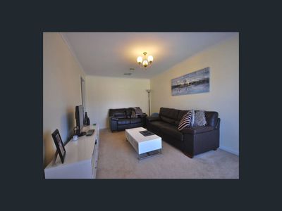 12 Horsfield Street, Cranbourne North