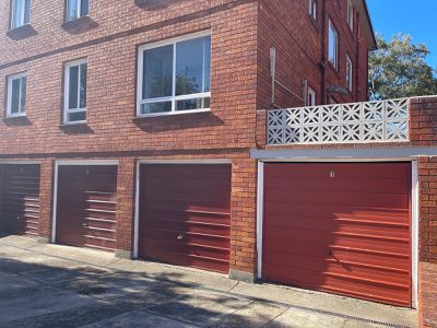 1 / 2 Brittain Crescent, Hillsdale