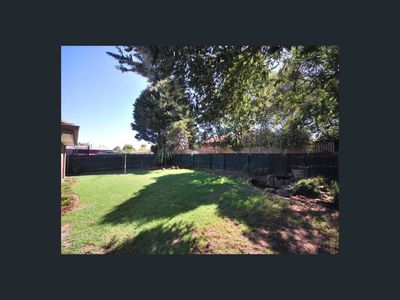 12 Horsfield Street, Cranbourne North