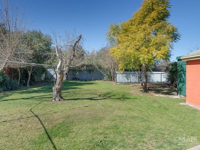 10 CHARLES STREET, Wodonga