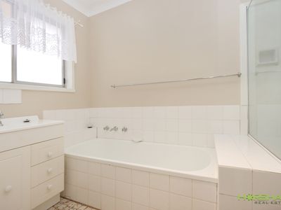 1 Forsyth Avenue, Horsham