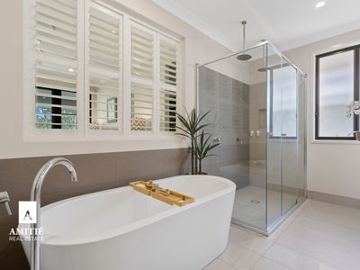 10 Birkdale Circuit, North Lakes