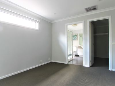 14 Kimberley Grove, Pakenham