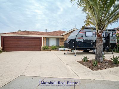 175 Kinross Drive, Kinross