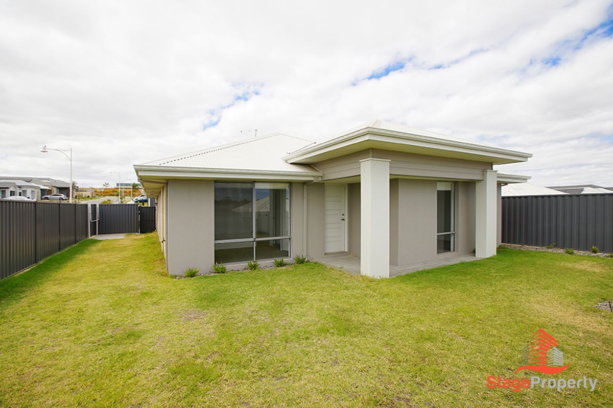8 Hibiscus Street, Hammond Park
