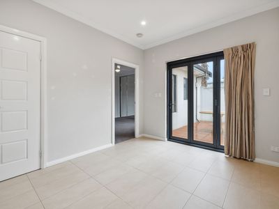 30C Thorney Way, Balga