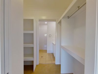 6 Fountain Circuit, Dubbo