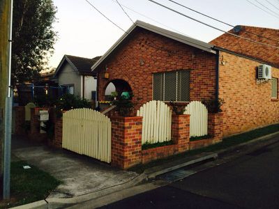 10 Hutchinson Street, Auburn