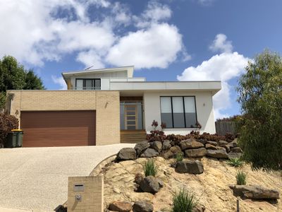 17 Karrakatta Grove, Highton
