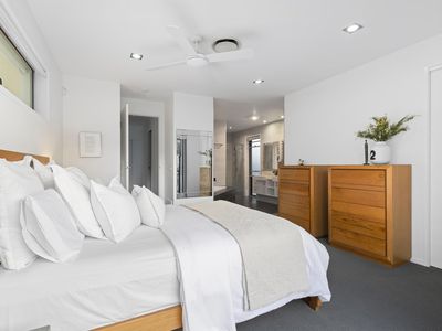 65 Red Gum Crescent, Wakerley