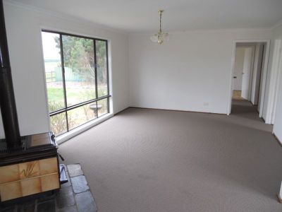 220 Glencoe West Road, Glencoe West