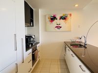 Promenade 4018 / 37 Harbour Road, Hamilton