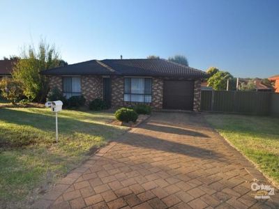 8 Jack William Drive, Dubbo