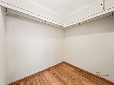 2 / 94 Hobbs Avenue, Como