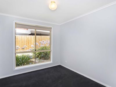 1 / 1 Service Street, Essendon North