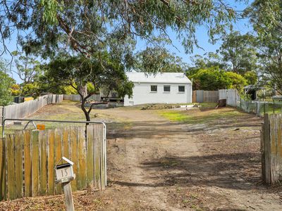 13 Hardner Court, Carlton