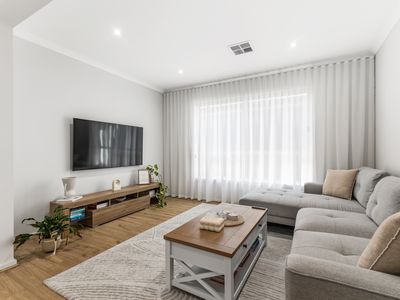 11 Francesca Boulevard, Munno Para West