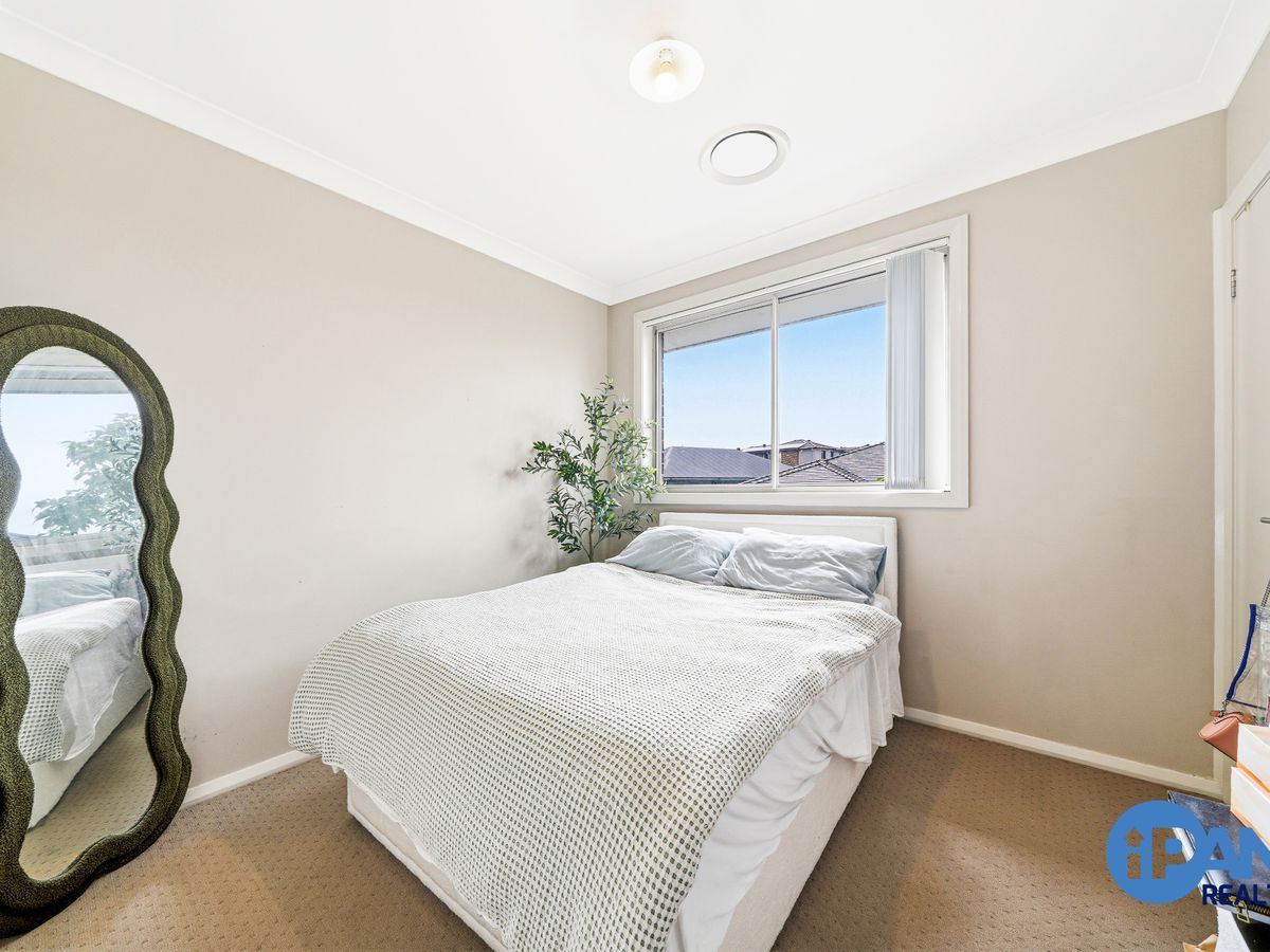 90 Longhurst Street, Oran Park