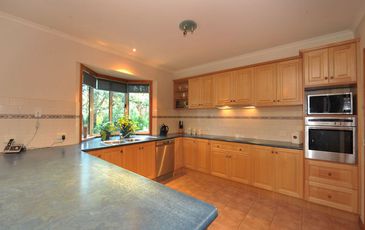 18 Rosebank Lane, Beaconsfield Upper