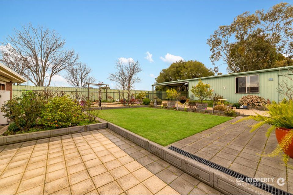 10 Mitchell Court, Williamstown