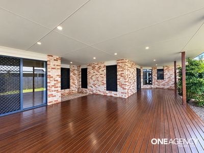 5 Bayley Court, Urraween