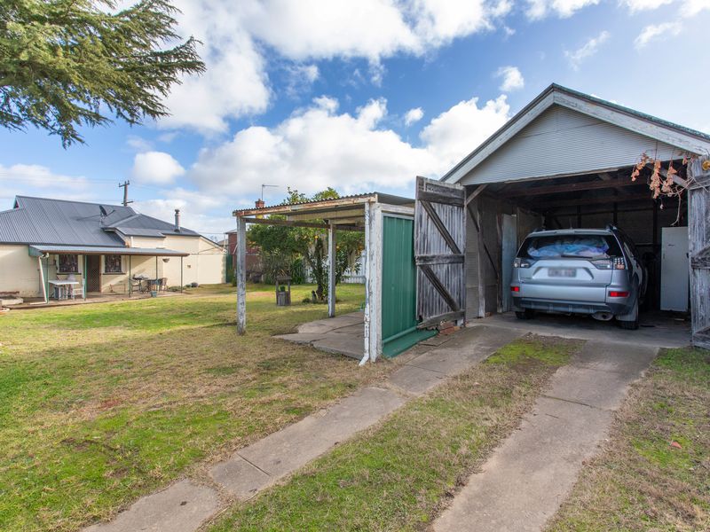 51 Darling Avenue, Cowra