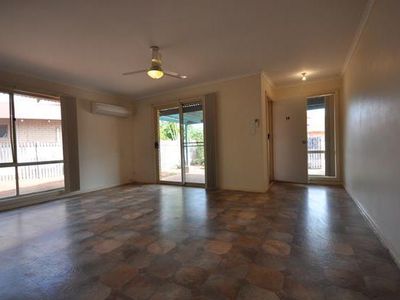 14 / 25-35 Egret Crescent, South Hedland