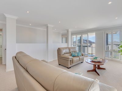 27 Moonlighter Way, Yanchep