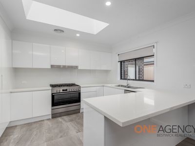 2 Dillon Drive, Kelso