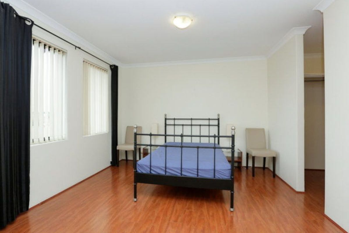 3 / 279 Canning Highway, Como