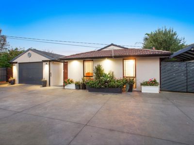 4 Ash Grove South , Langwarrin